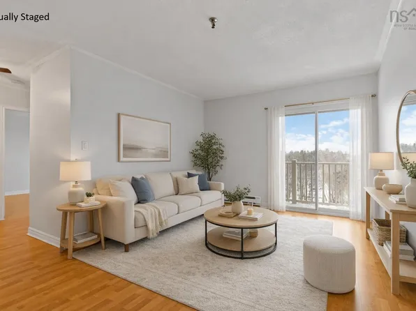 15 Langbrae Dr #403, Halifax, NS B3M 3W5