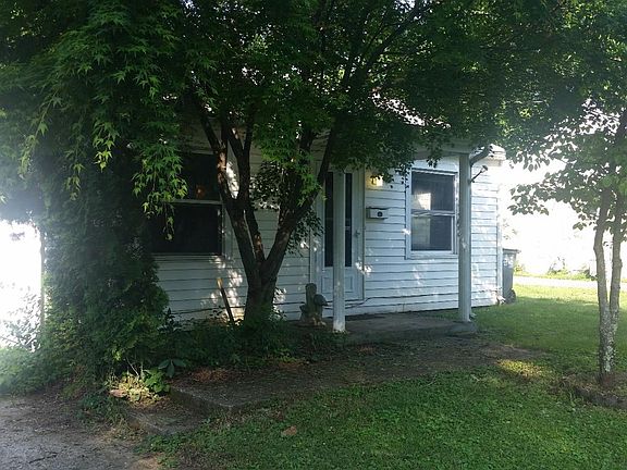 2nd image of 142 Brown Ave