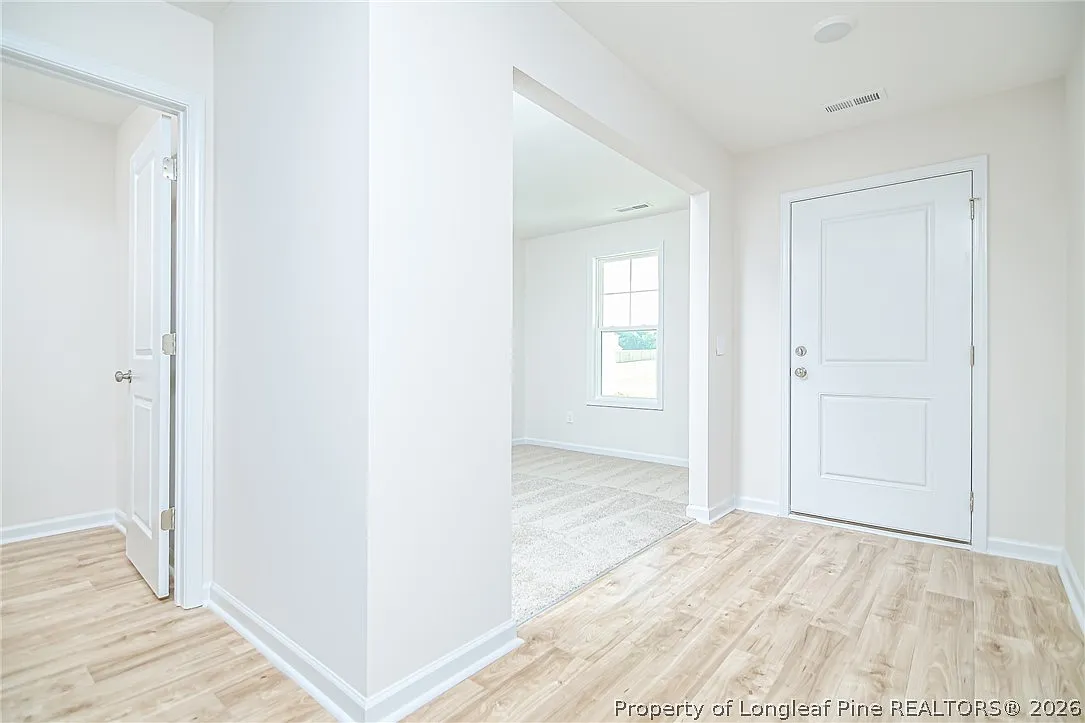 4 bed, 2.5 bath, 2530 sqft, $2,150 — Photo 3