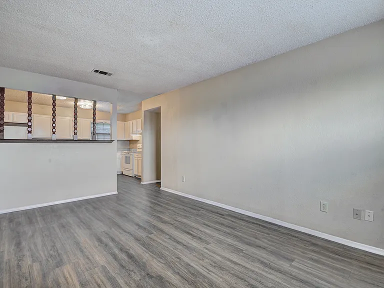 6321 Richland Plaza Dr #A — Photo 6