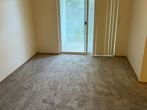 5th image of 17726 12th Ave NE #17730-301