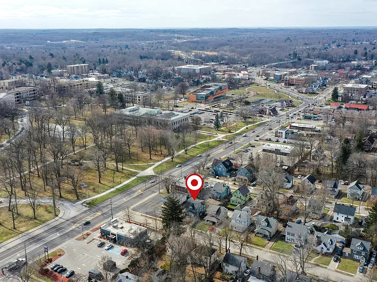 114 Linden Rd #2 — Photo 49
