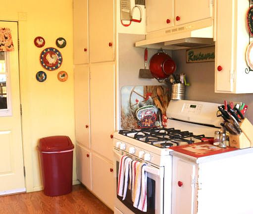 3rd image of 106 Dunn St