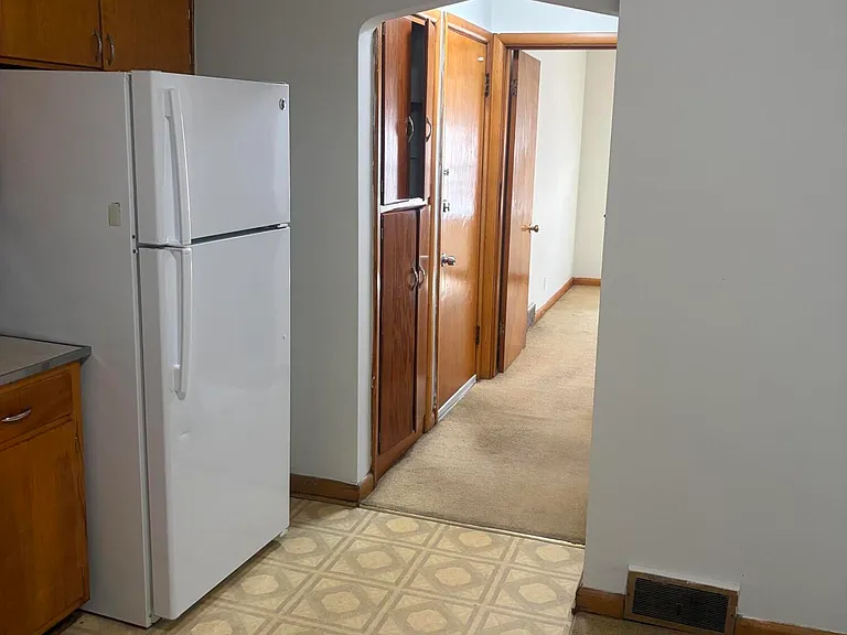 218 W Florence Ave #2 — Photo 14