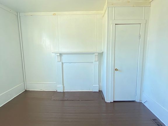 4th image of 228-230 Patton Ave NW