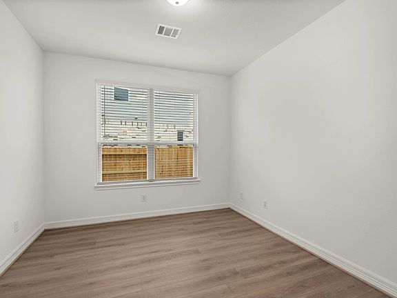 2005 Blue Mar Drive Interior Image 5