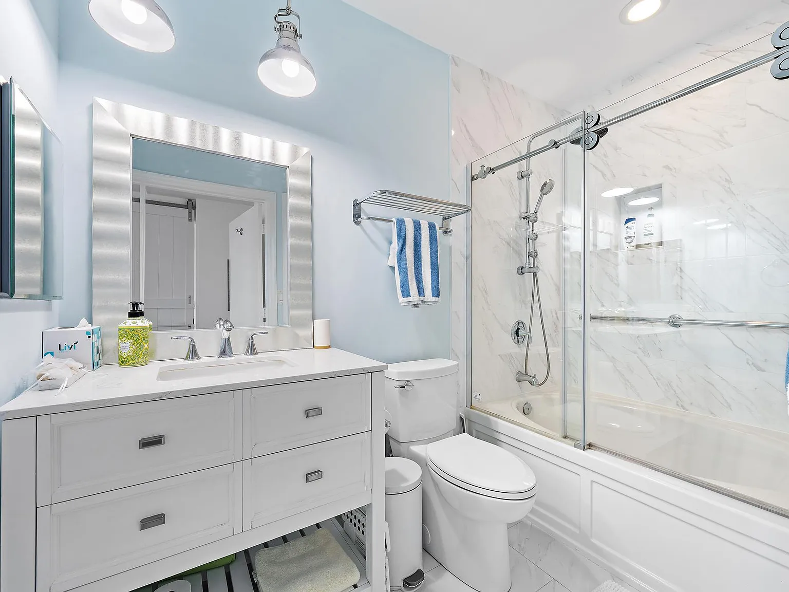 1 bed, 1.0 bath, 803 sqft, $3,000 — Photo 4