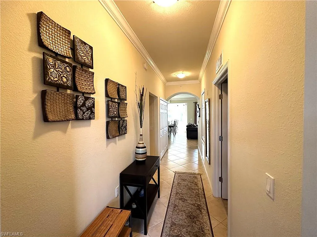 2 bed, 2.0 bath, 1232 sqft, $6,500 — Photo 2