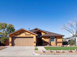 1123 Night Hawk Dr, El Paso, TX 79912