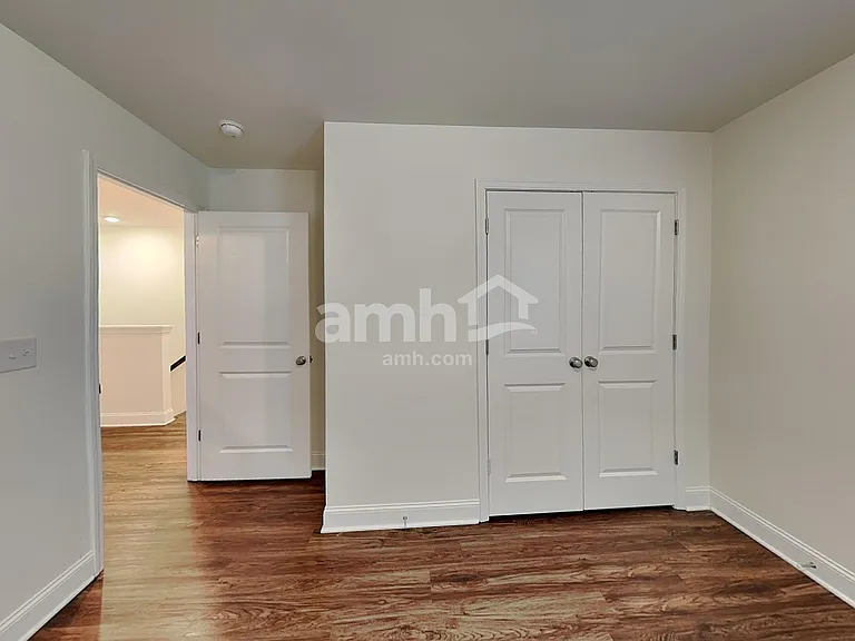1109 Ashlyn Ct — Photo 25