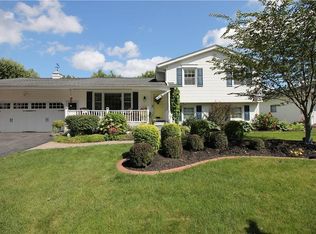 6 Iland Dr, Rochester, NY 14624