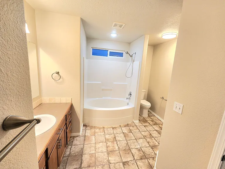 2517 Rankin Ct — Photo 31