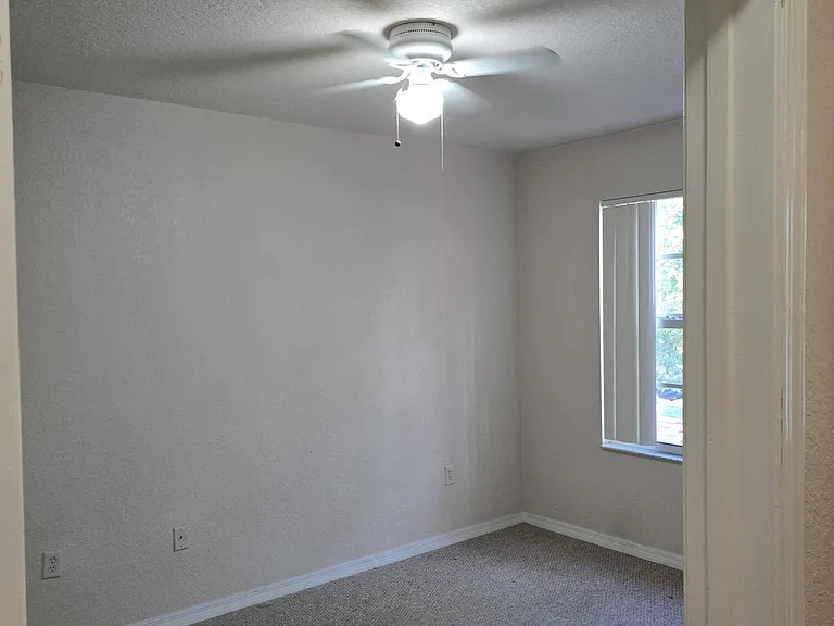 144 SW Peacock Blvd #23-201 — Photo 14