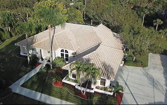 2nd image of 12860 Treeline Ct