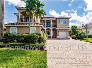 2164 Vardin Pl, Naples, FL 34120