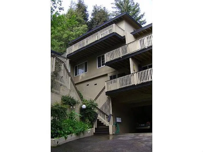 96 Miller Ave photo 1