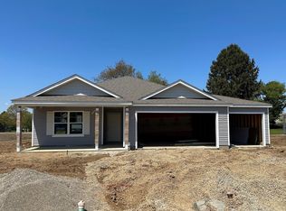 438 Saint James Gate, Newark, OH 43055