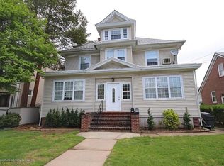99 Bentley St, Staten Island, NY 10307