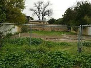 213 Grant St, Laredo, TX 78040