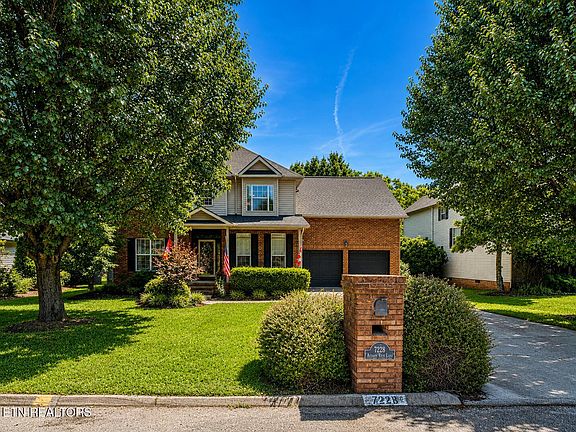 3rd image of 7228 Autumn View Ln