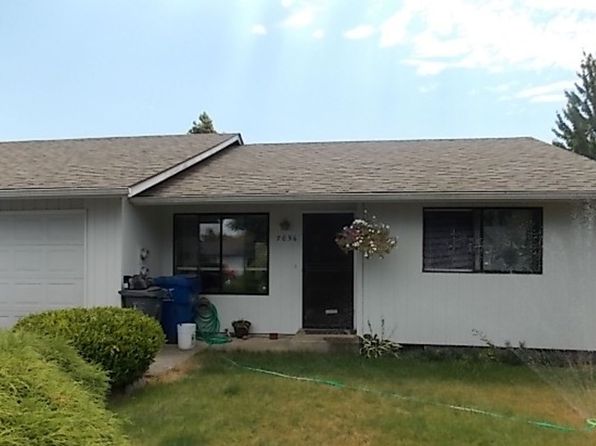 3636 & 3638 White Oak Ct NE #3636