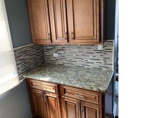 718 S Albany Ave #2, Chicago, IL 60612