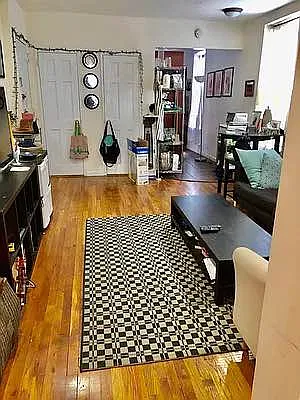 Rented by PennApts | media 12