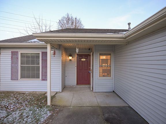 2nd image of 5808 Meadowhurst Way