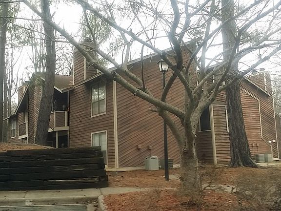 3rd image of 4616 Sharon Chase Dr APT D