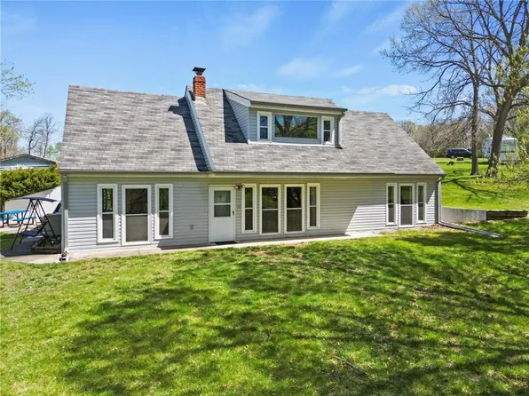 31623 W 157th St, Excelsior Springs, MO 64024