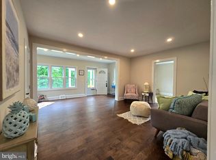 105 Light Street Ave, Pasadena, MD 21122