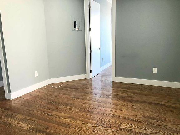 2nd image of 370 E 23rd St #4P