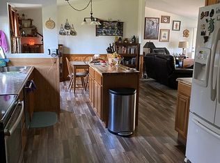 113 Kalmbach Dr, Castle Rock, WA 98611