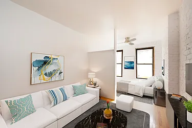 Rented by R New York