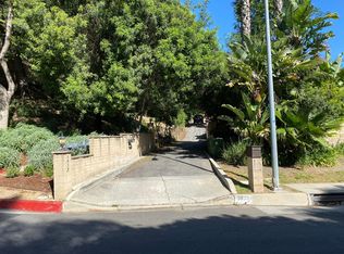 3929 Stansbury Ave, Sherman Oaks, CA 91423