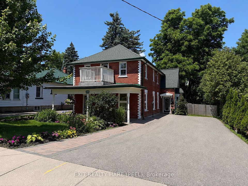 1st image of 31 Brock St