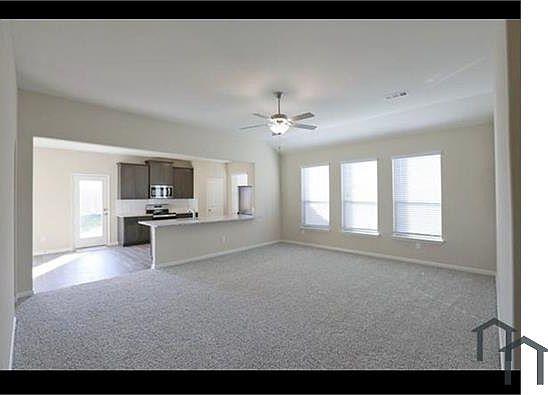 3rd image of 1706 Sandalwood Way
