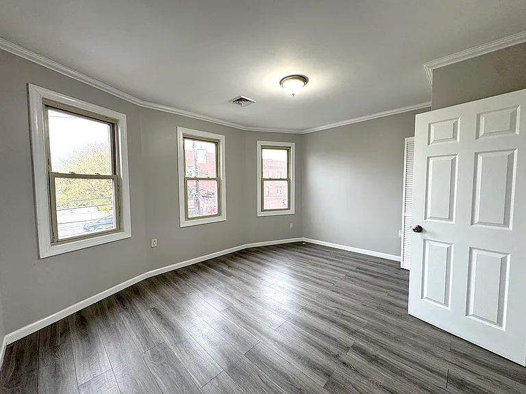 308 Millburn Ave #2 — Photo 7