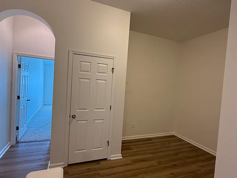 13036 Sunset Lake Dr — Photo 23