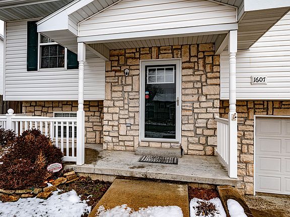 4th image of 1607 Amanda Dr