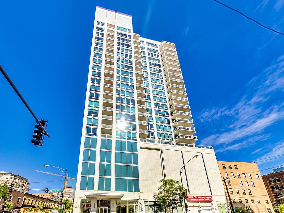 1st image of 757 N Orleans St APT 605
