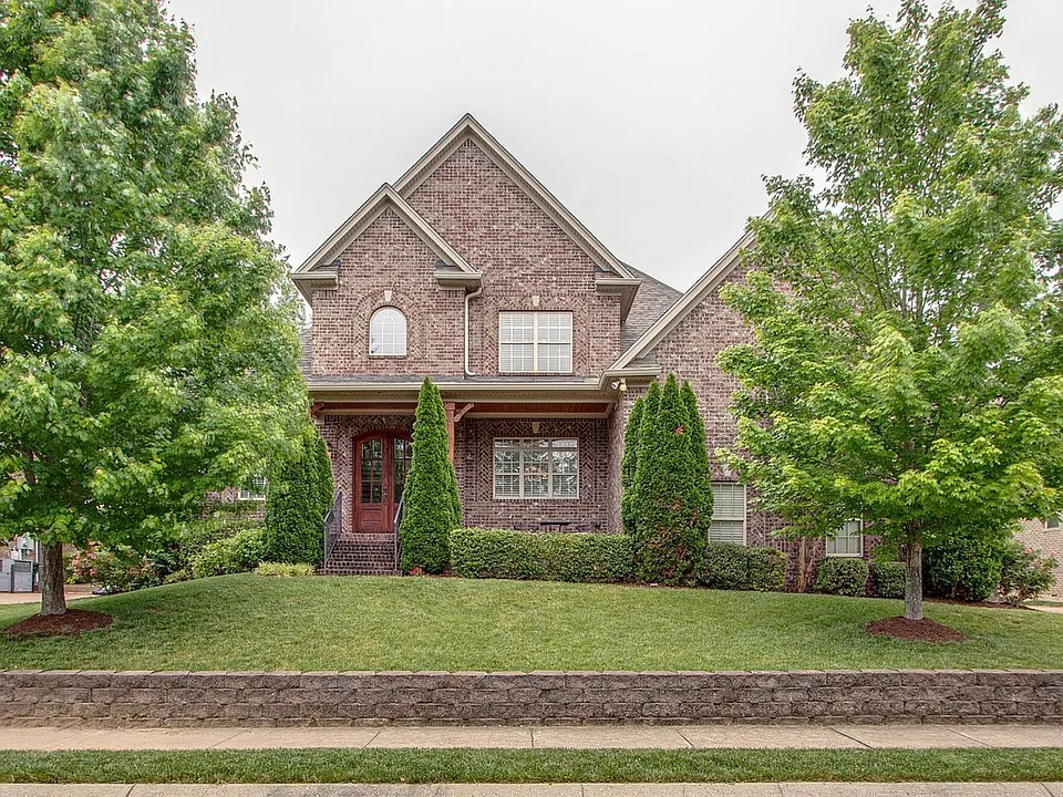 1039 Alice Springs Cir