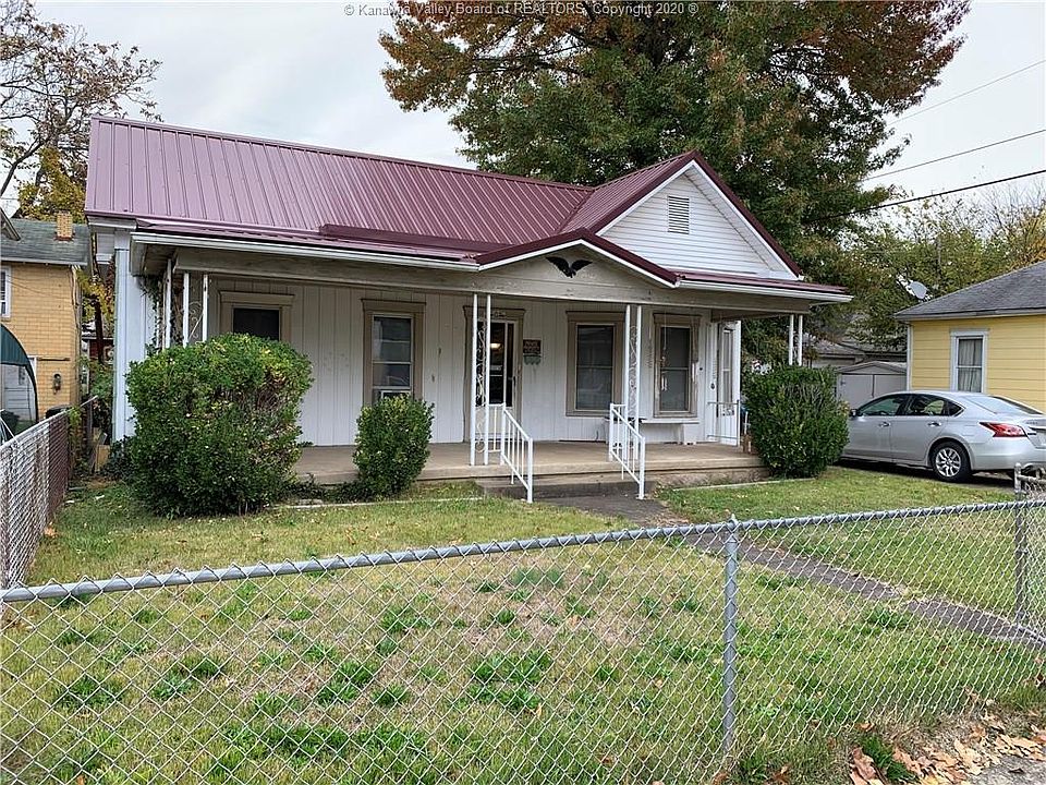 1st image of 1002 1st Ave