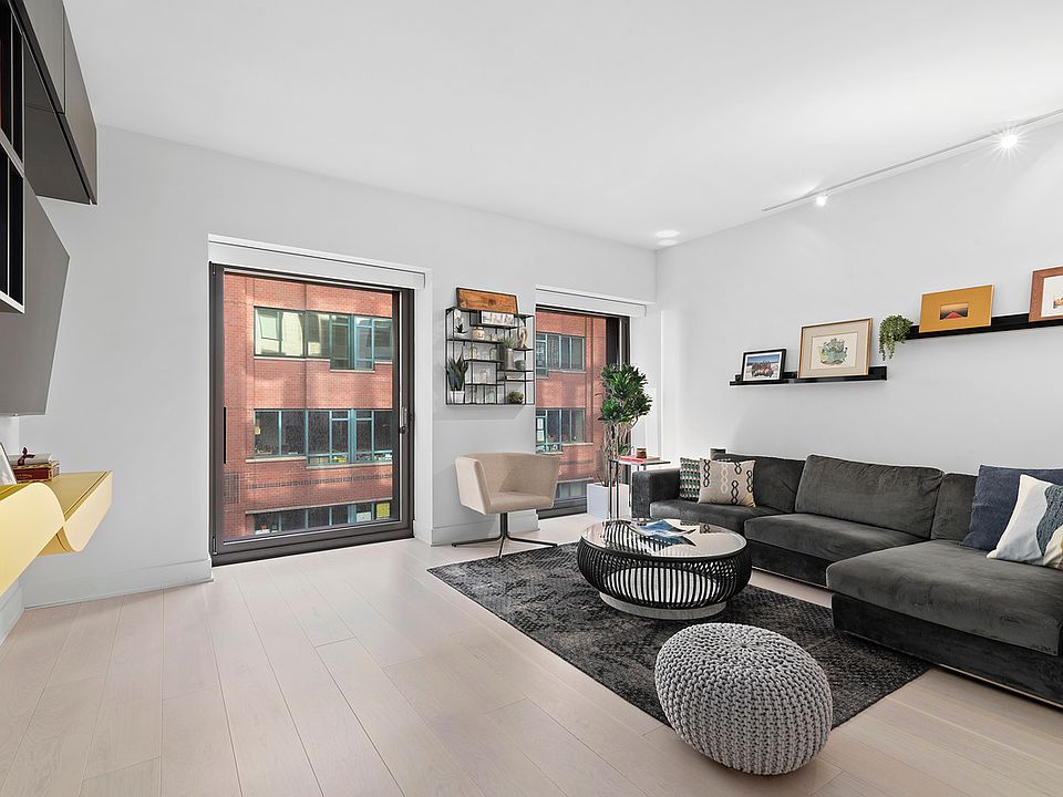 1st image of 55 W 17th St APT 404
