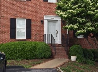 811 Wayne Ave, Abingdon, VA 24210