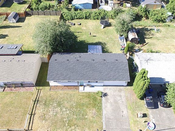 5th image of 10904 NE 75th St