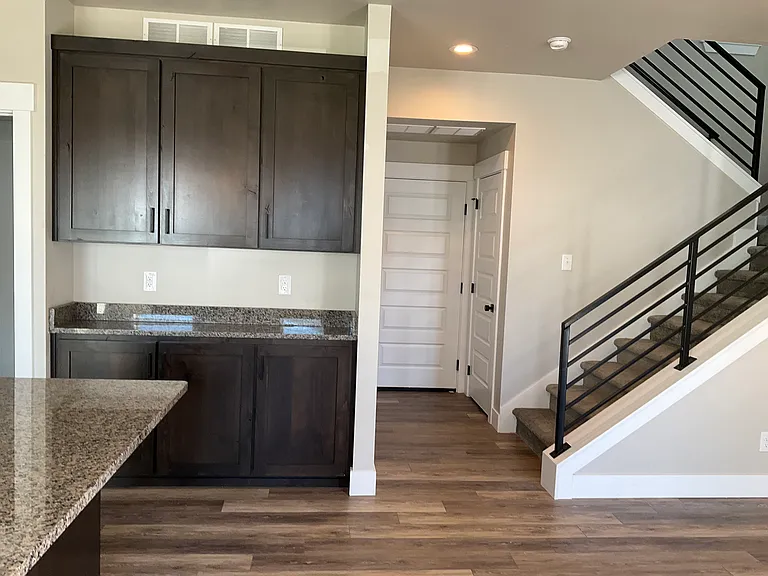 1378 Pinecrest Trl — Photo 3