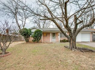 25 Page St, Hurst, TX 76053