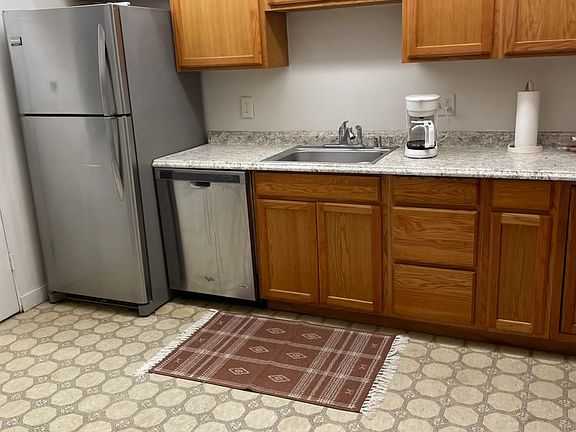 Table Space and Stainless Appliances