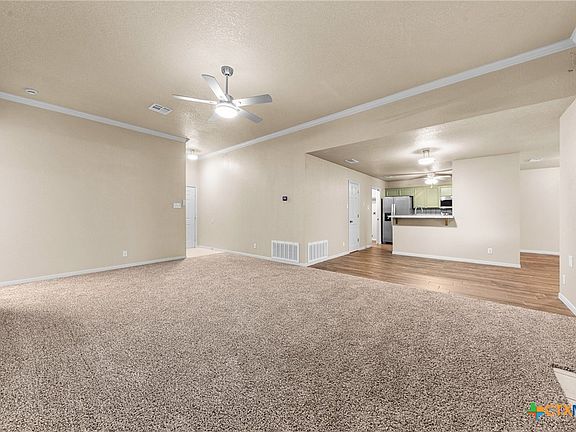 3rd image of 4411 Acorn Creek Trl